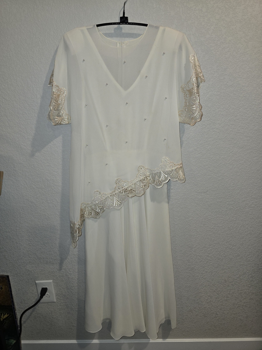Vintage Elliotte Miss Cream Chiffon Pearl Faux 2-Piece Asymmetric Formal Dress -